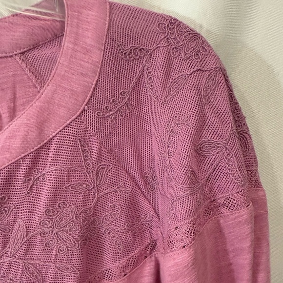 Style &‎ Co Women Lace Top Embroidered Sheer Yoke Split Neckline Pink Size 2X - Picture 8 of 11